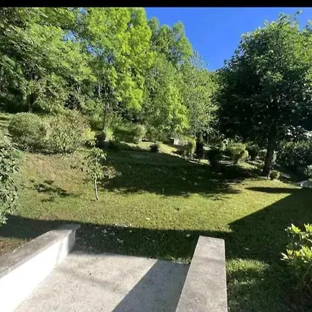 Le Feron Holiday home Vic-sur-Cere