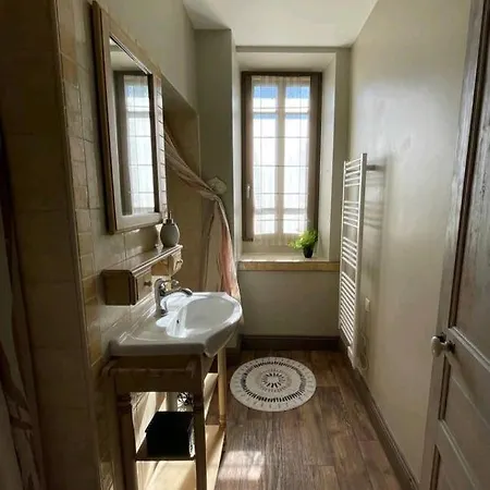 Le Feron Holiday home Vic-sur-Cere